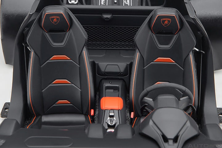 LAMBORGHINI HURACAN EVO (ARANCIO XANTO)