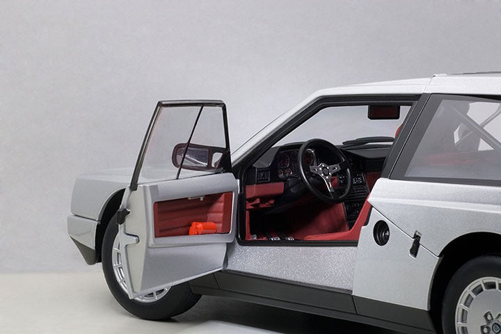 LANCIA DELTA S4 (GREY)