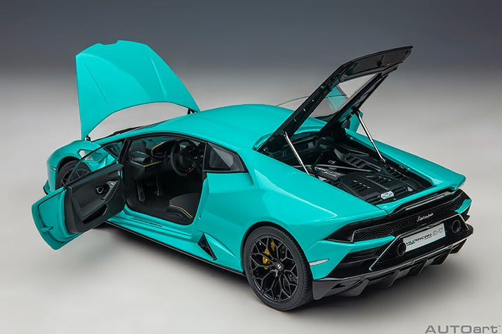 LAMBORGHINI HURACAN EVO (BLU GLAUCO)
