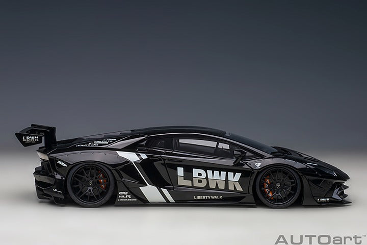 LAMBORGHINI AVENTADOR LBWK LIVERY