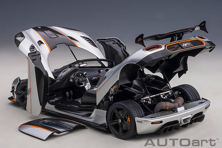 KOENIGSEGG AGERA RS MOON SILVER
