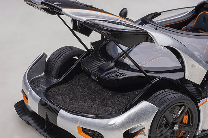 KOENIGSEGG AGERA RS MOON SILVER