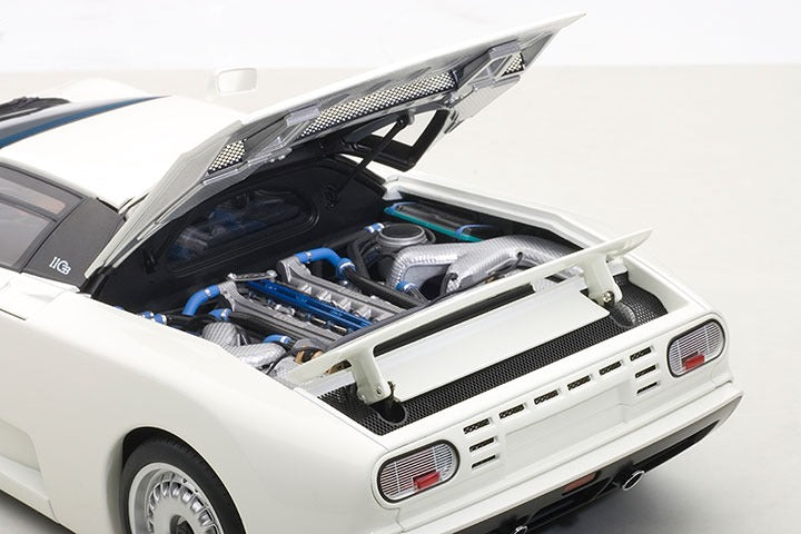 BUGATTI EB110 GT (WHITE)