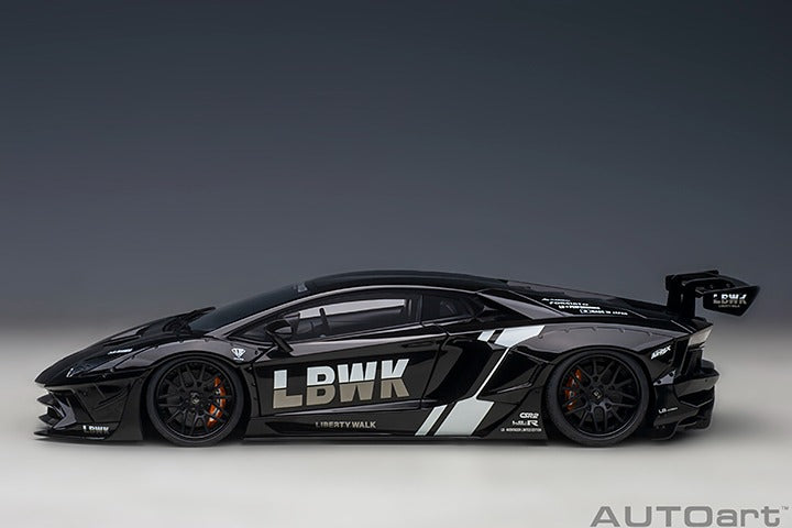 LAMBORGHINI AVENTADOR LBWK LIVERY