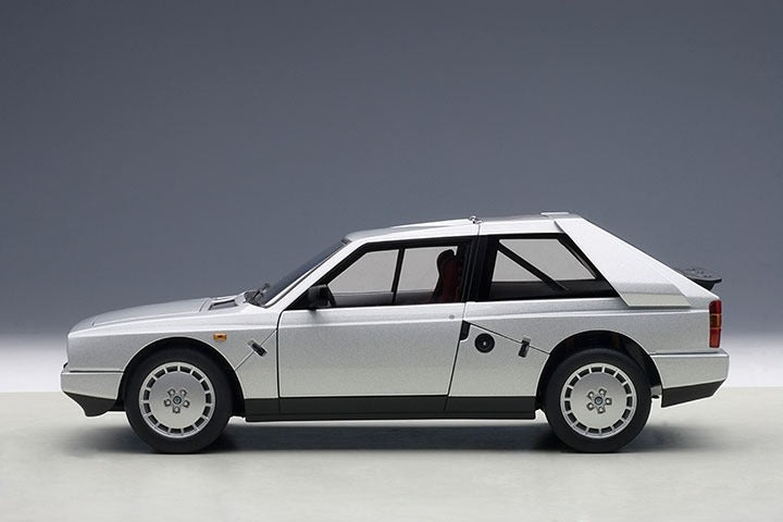 LANCIA DELTA S4 (GREY)