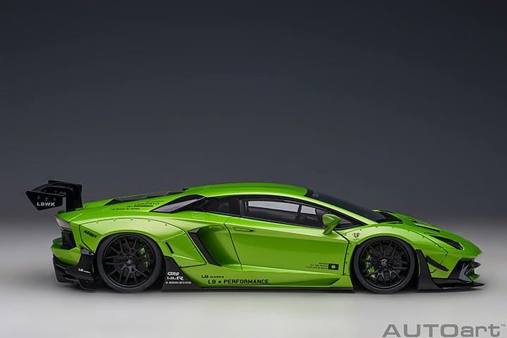 LIBERTY WALK LB-WORKS LAMBORGHINI AVENTADOR PEARL GREEN