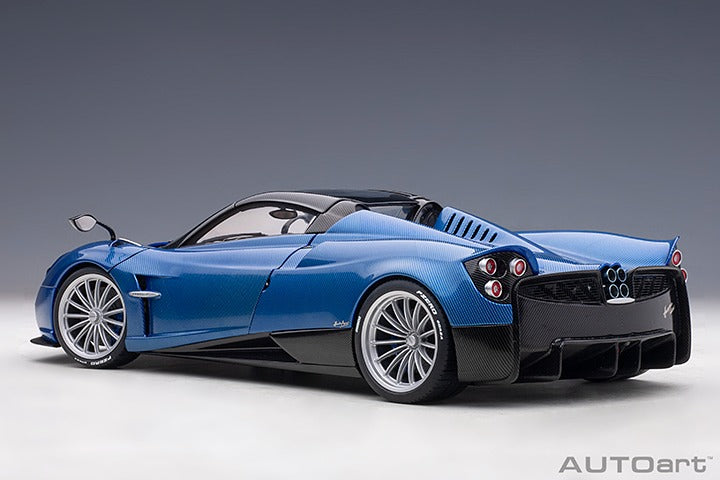 PAGANI HUAYRA ROADSTER BLU TRICOLORE